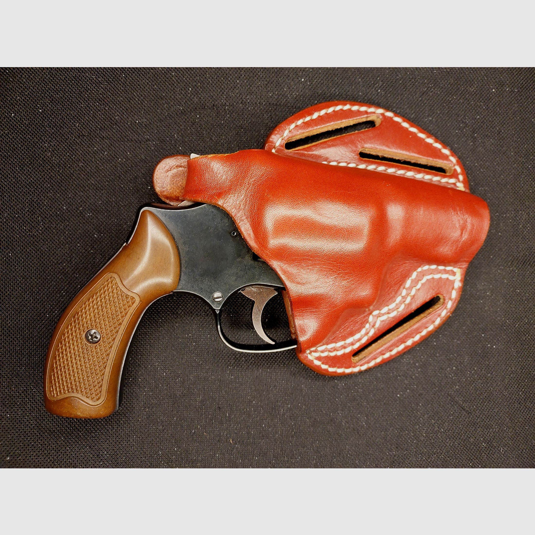 Weihrauch HW37 Kal. 9mm R.K. (PTB 887) Arminius HW 37 Schreckschuss Revolver mit Lederholster