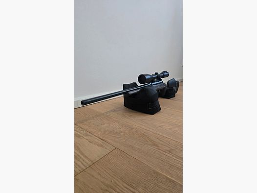 Neuwertige Tikka T3x Varmint .222 Rem. im KKC-Schaft + Swarovski Z6i 2,5-15x56