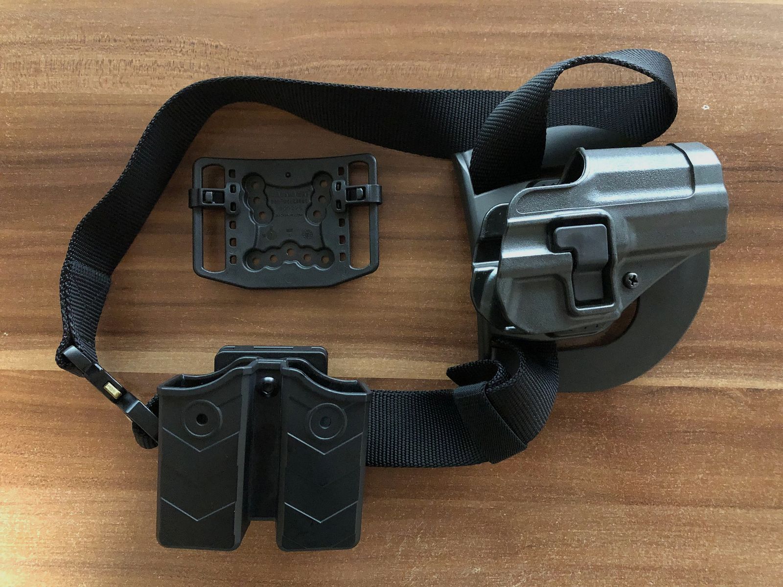taktischer Gürtelholster Modell Black Hawk 2100298
