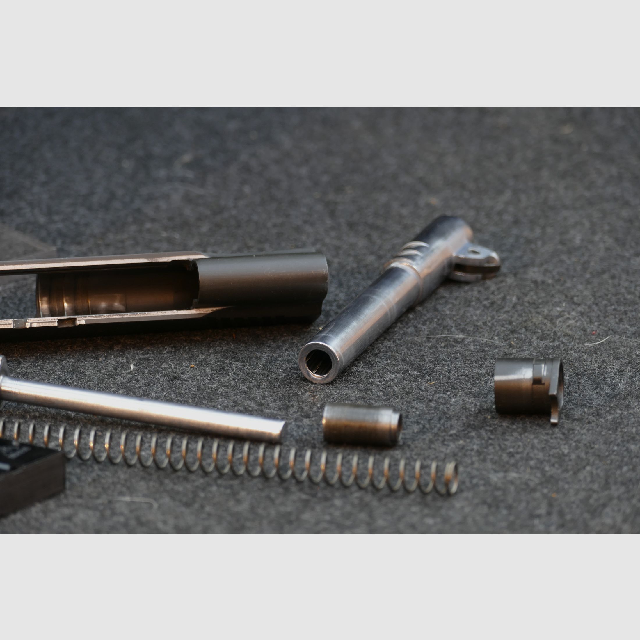 Armscor „Medallion“ 1911 – 9×19, 9mmLuger, 9mmPara – 5" Match barrel – Parkerized (phosphated) – 2× MecGar magazine