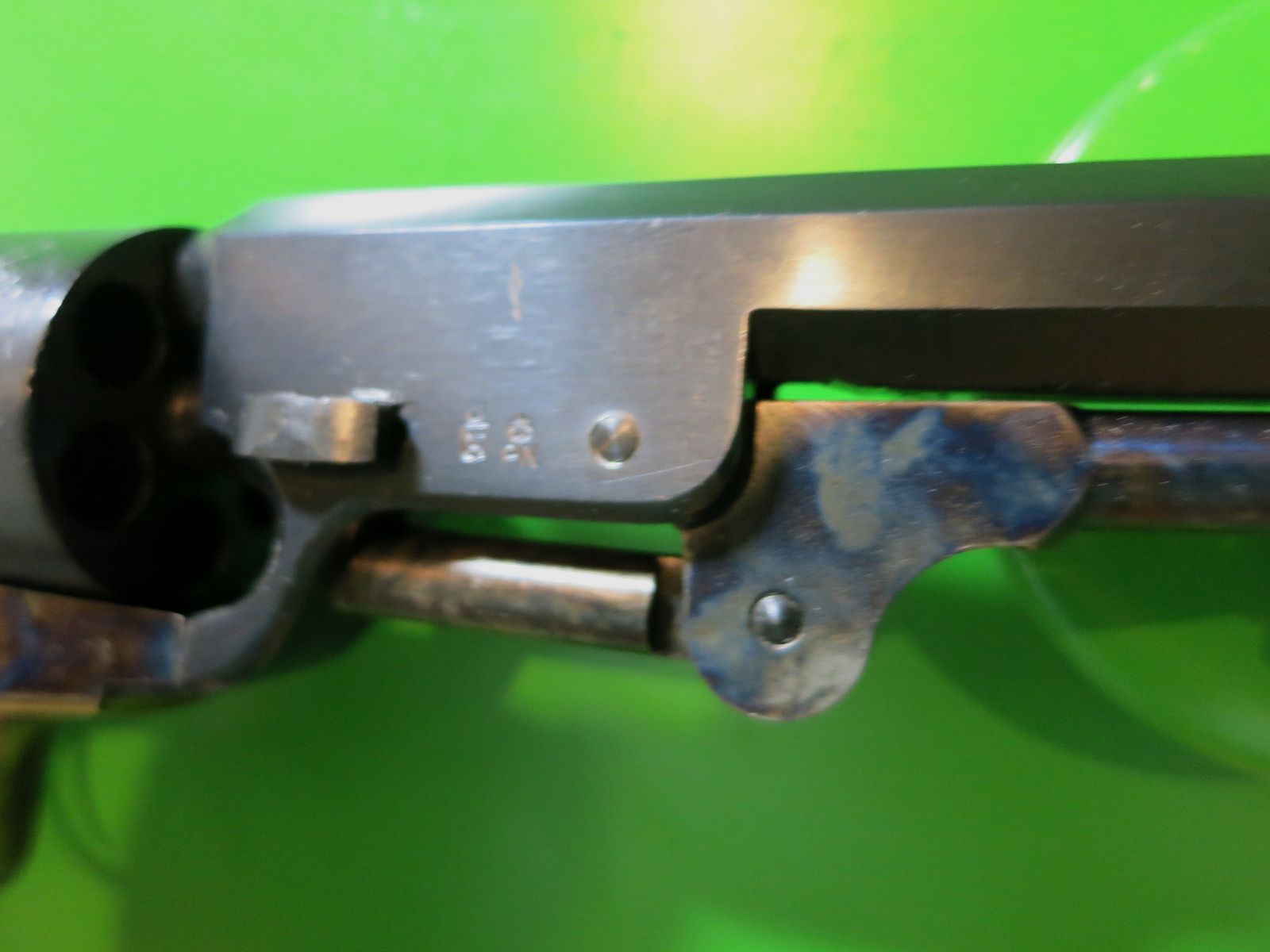 Revólver de percusión, Uberti Modelo Navy 1851, .36BP      #73-