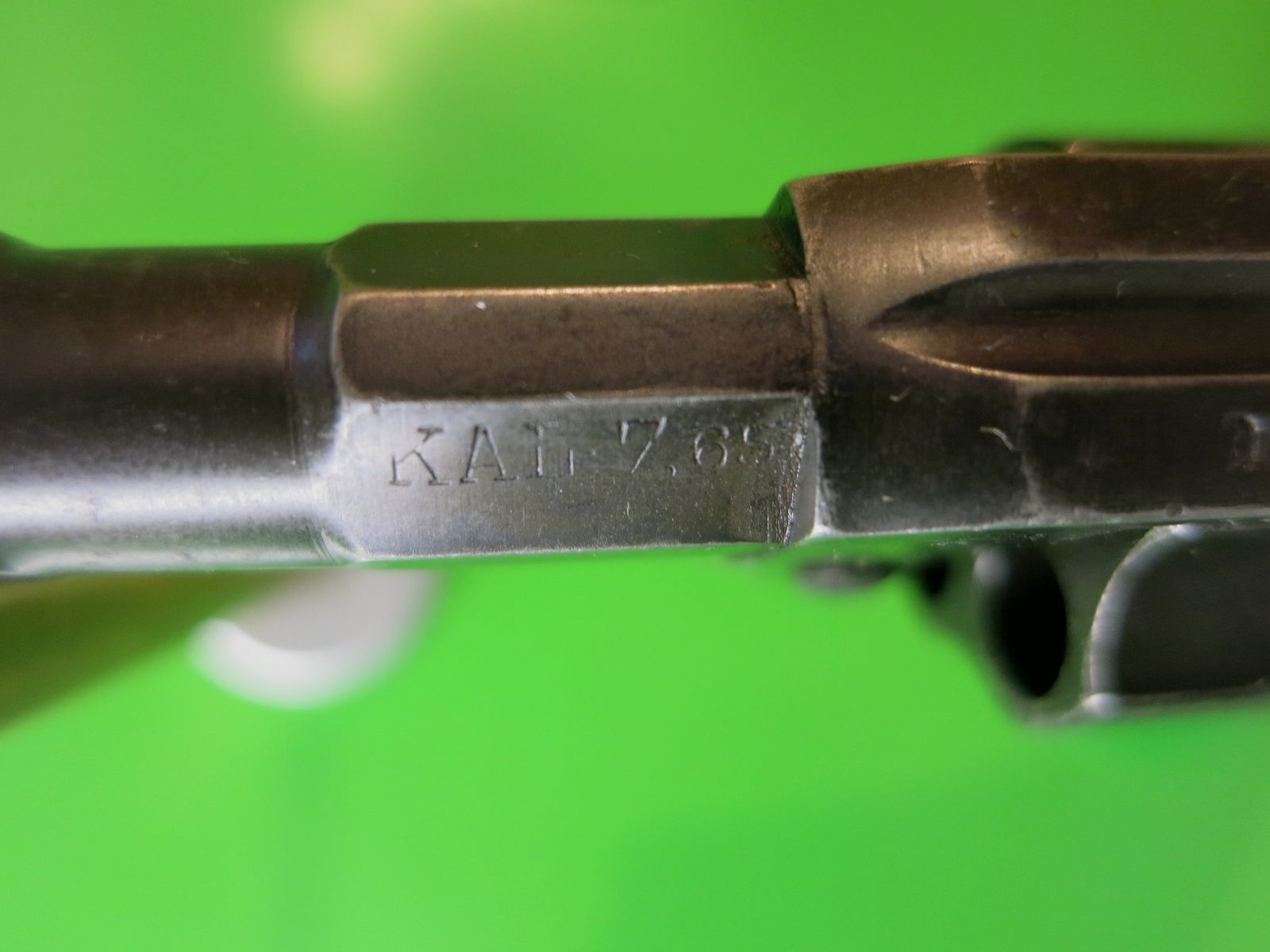 Friedrich Pickert, 'Hammerless' Revolver, Arminius Modell 7, Kal. 7,65 mm Browning     #90-
