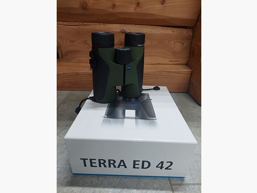 FERNGLAS ZEISS TERRA ED 8X42 GRÜN