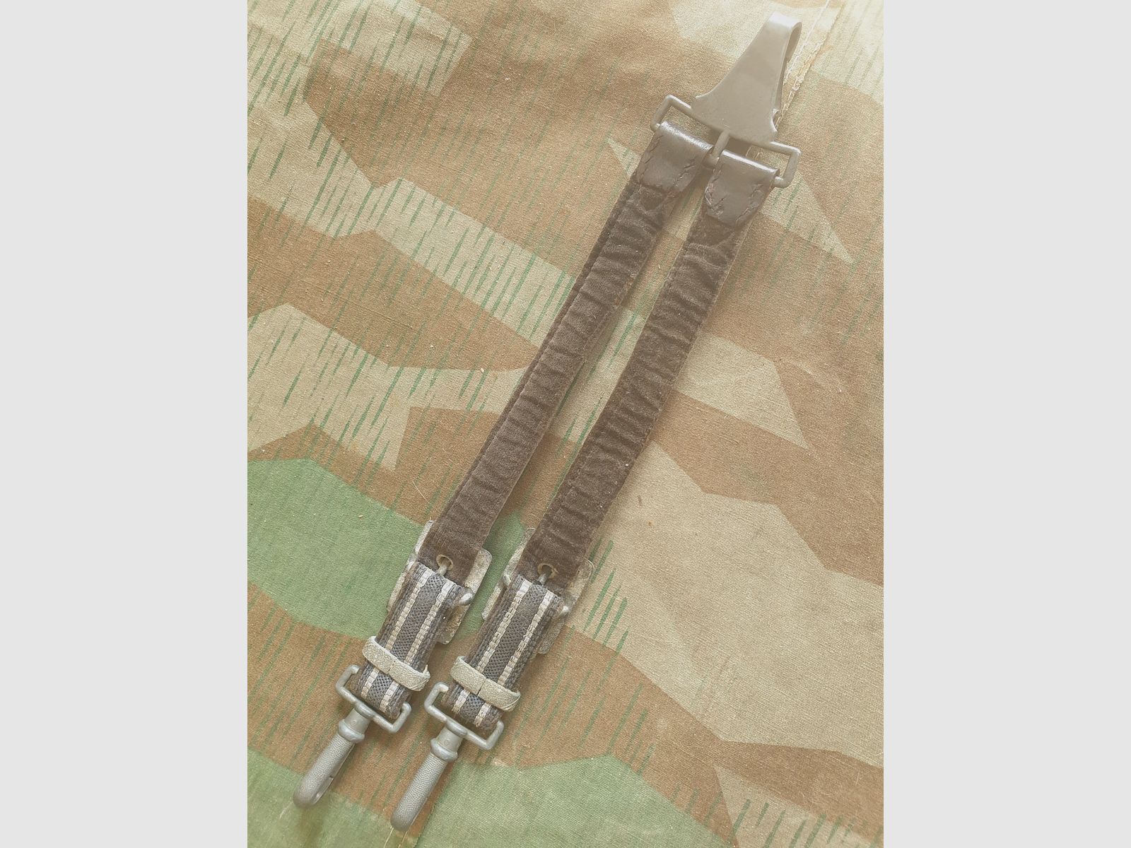 Luftwaffe Dolch für Offizier Luxus Dolch Gehänge  2 WK