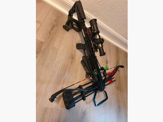 Arbalète à poulies neuve NP 450€
