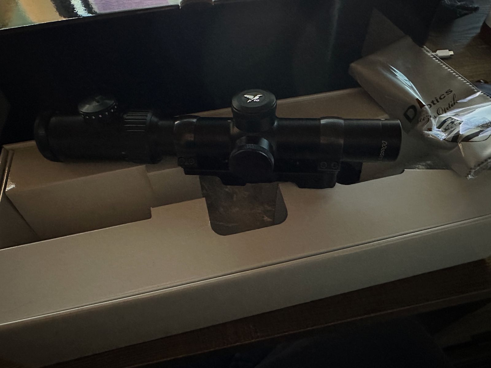 Zielfernrohr DDoptics Nighteagle 1-6x24 Gen 3 mit HMS Swift Schnellspannmontage