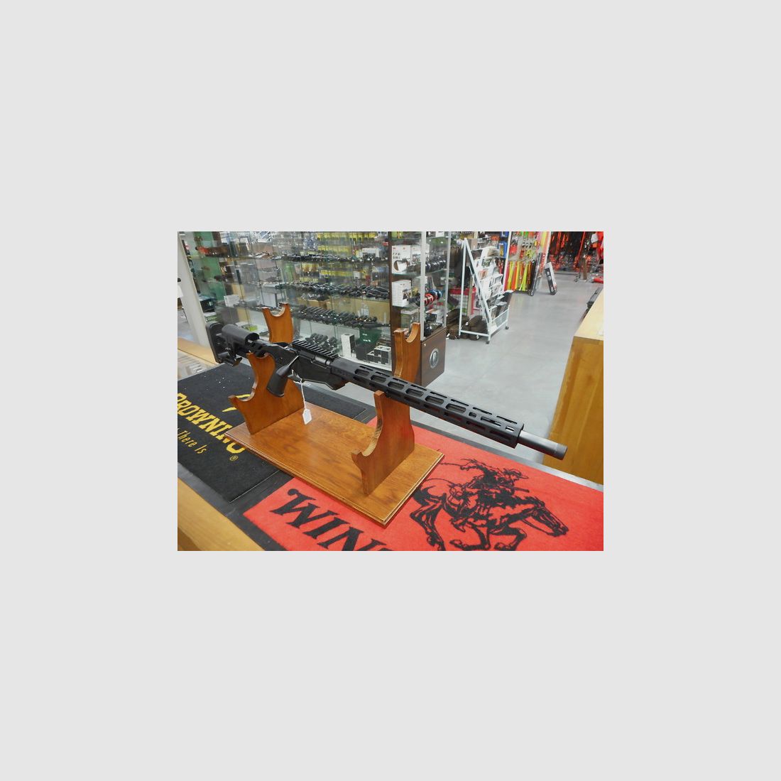 Ruger precision rimfire Noire 17 HMR, image 3 sur 5