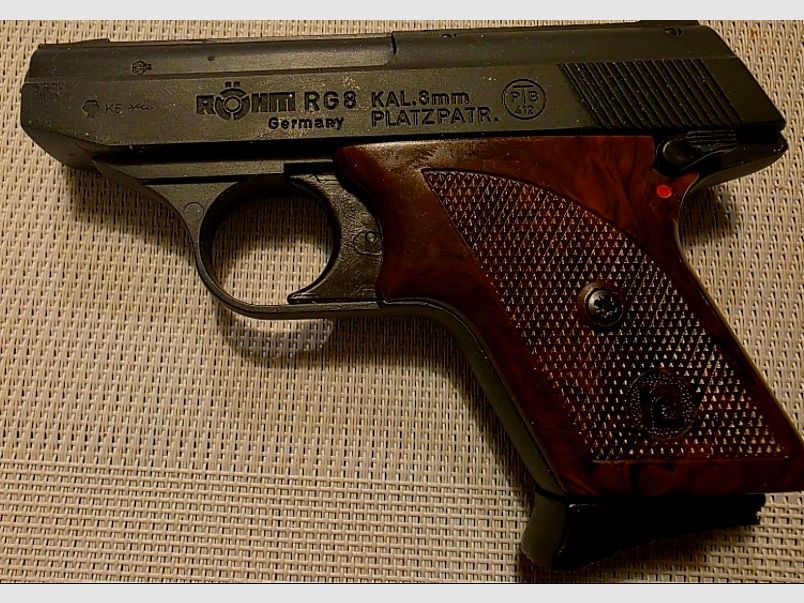 Röhm rg8, 8mm Platz.
