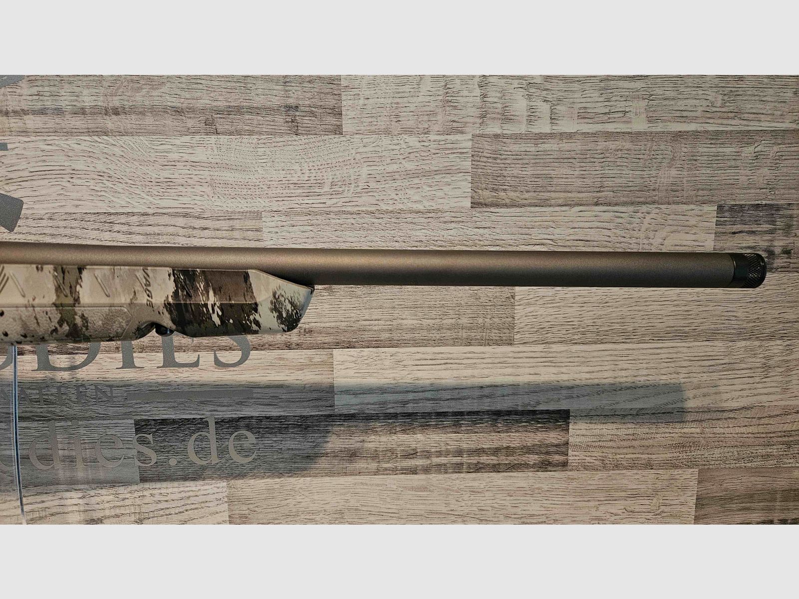 Savage AXIS 2 PRO Woodland .223Rem z gwintem na wylocie - Nowy towar z fachowego handlu