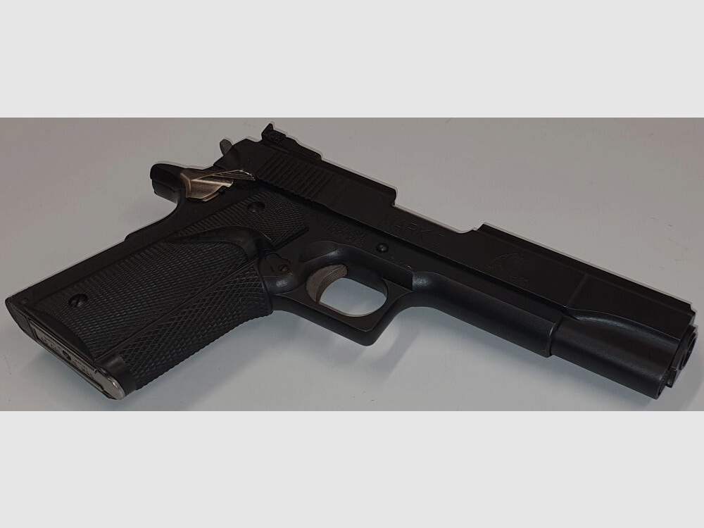 L.A.R. Manufacturing Inc. Pistola semiautomatica LAR GRIZZLY WIN MAG MARK I in calibro .45WinMag.