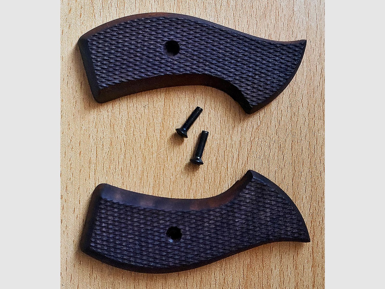 Nowe okładziny drewniane do Weihrauch HW 37