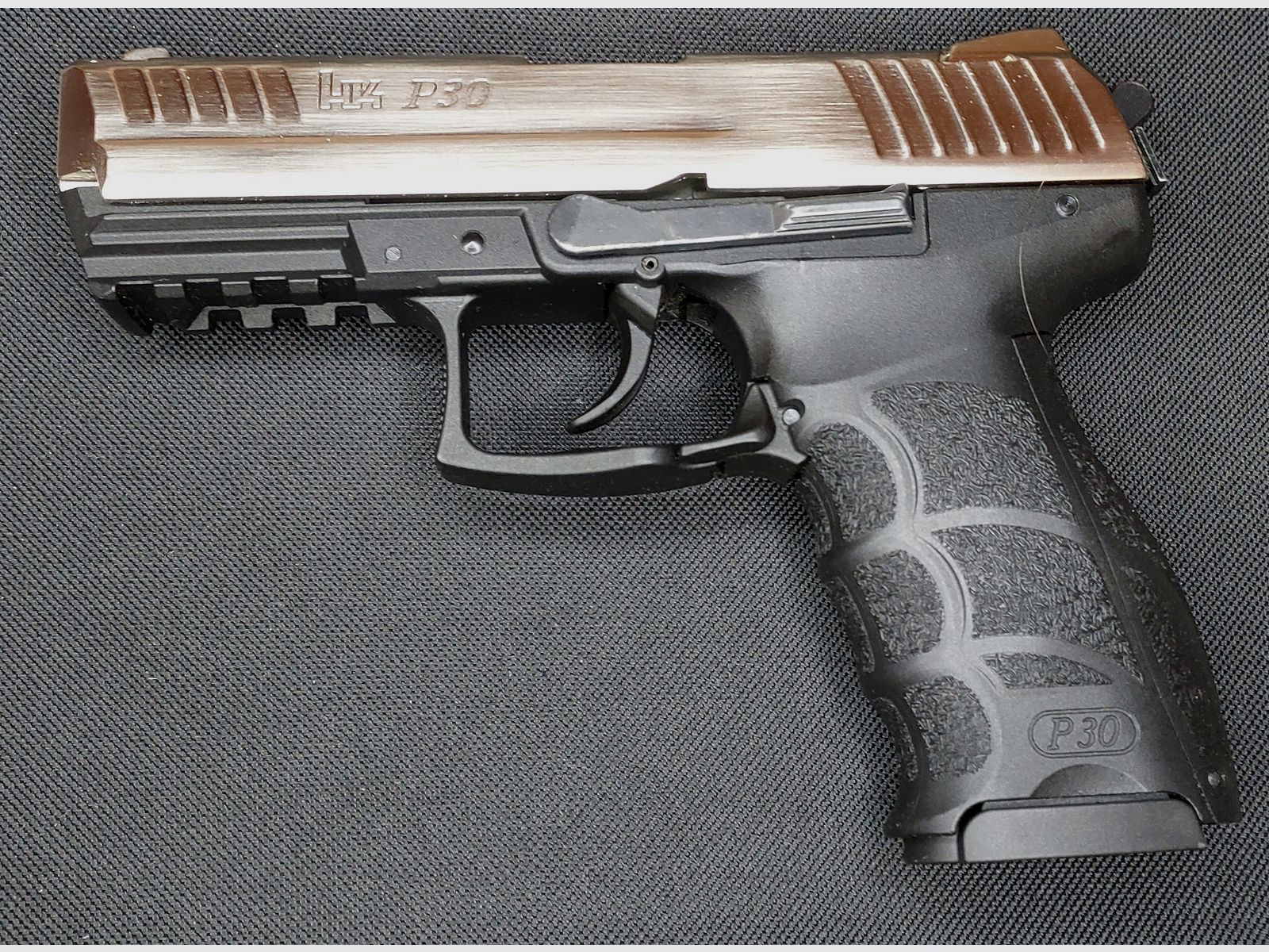 Heckler & Koch P30 Schreckschuss-Pistole 9 mm P.A.K. Stahl-Finish (PTB 912)