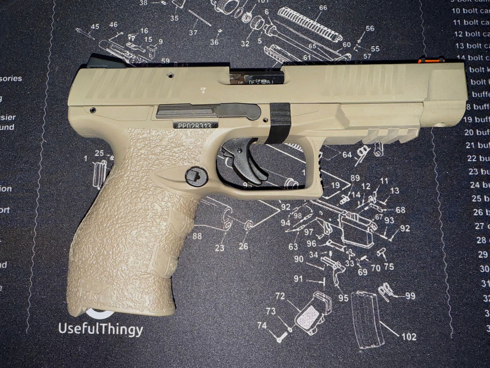 WALTHER PPQ 5” .22 LR FDE mit 4 Magazinen