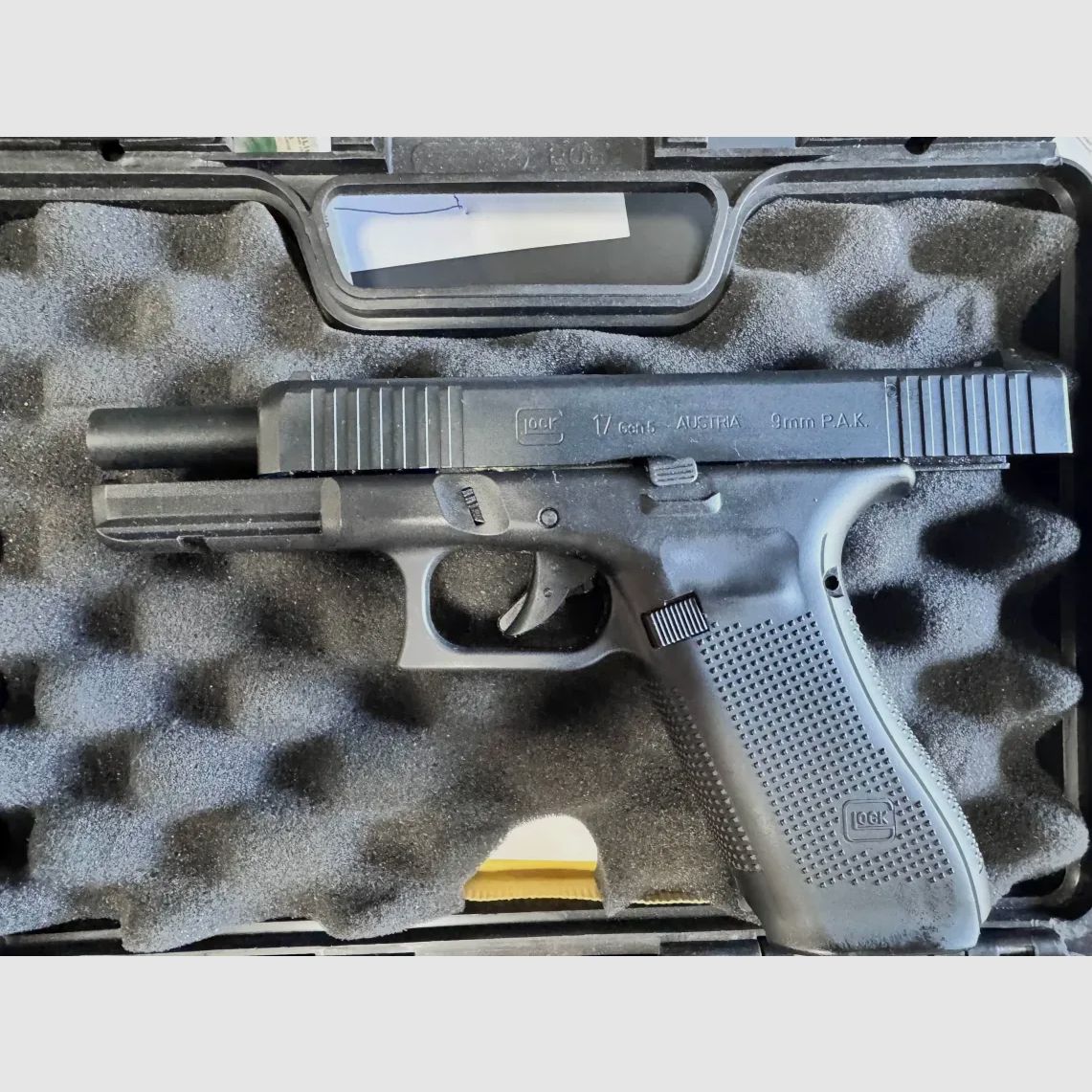 Glock 17 Gen 5 9mm P.A.K