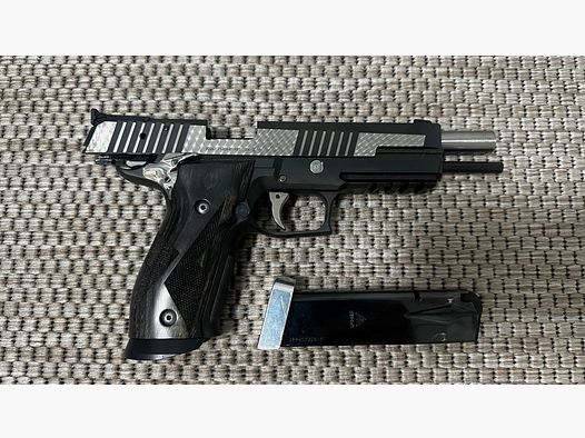 Sig Sauer P226 X-Six Silver Dust