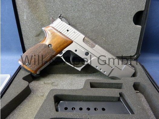 SIG SAUER  GERMANY	 P220S