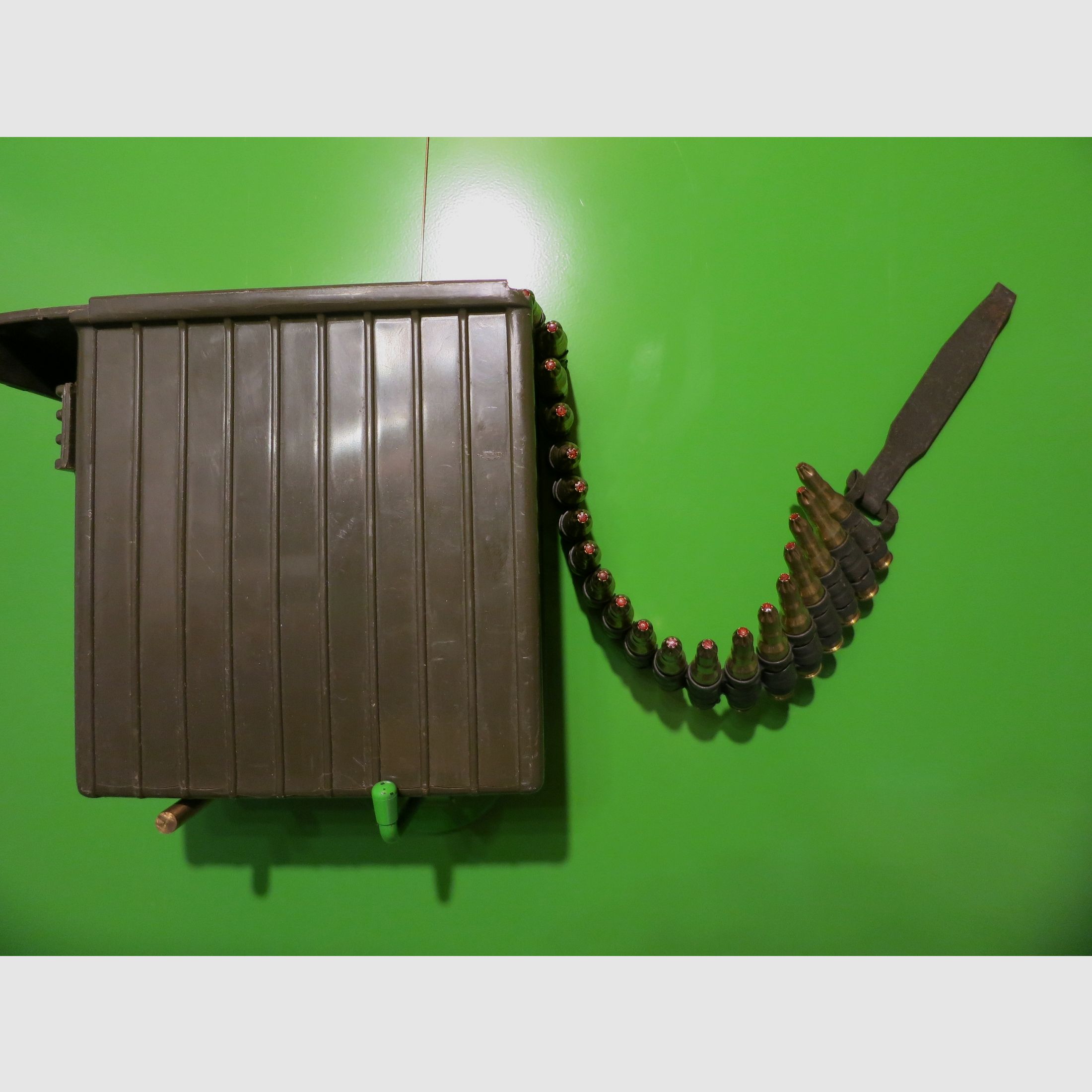 Platzpatronen/Sammlerpatronen/Manöverpatronen 7,62X51, .308 Nato auf Gurt MG 42      #2-