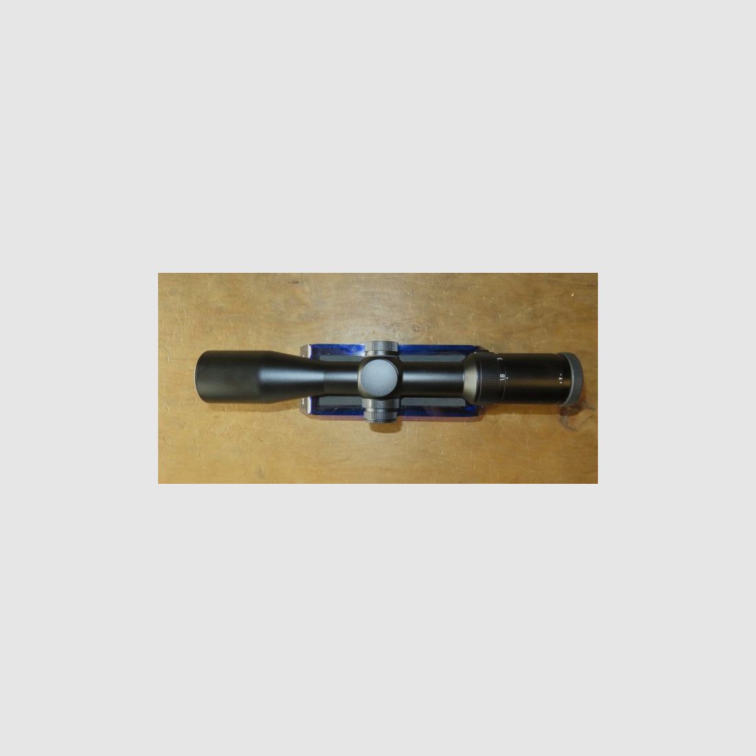 Leica Fortis 6 1.8-12x42i BDC Mischzielfernrohr Reticle L-4a, Bild 2 von 6