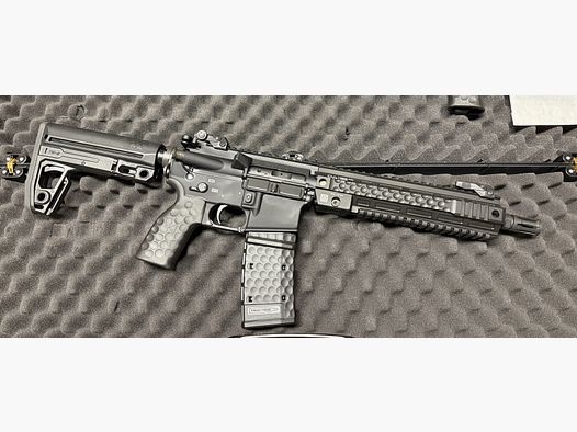 Oberland Arms OA-15 M8 SPORT Premium Kaliber .223 Remington 10,5" Lauf