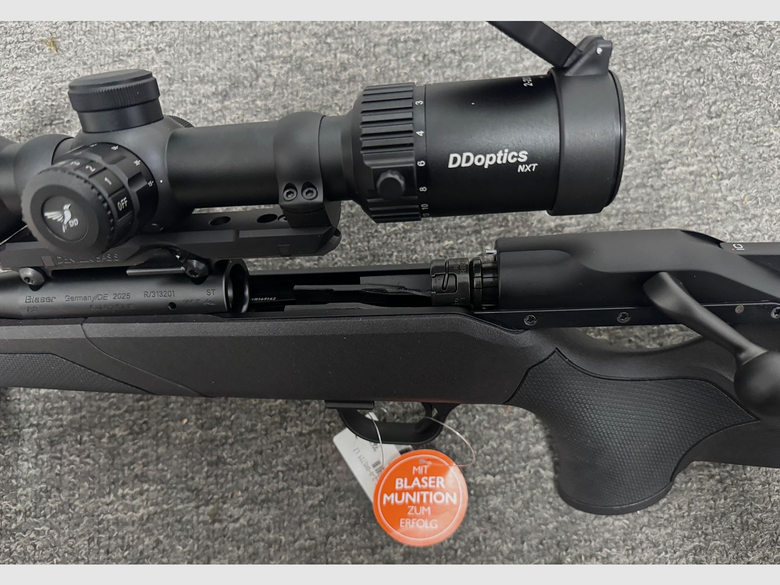 Blaser R8 Professional 2.0 !!gauche!! - .308 Win. + M15x1 + LL 52cm + DDoptics 2-20x50 IFiber - Arme neuve