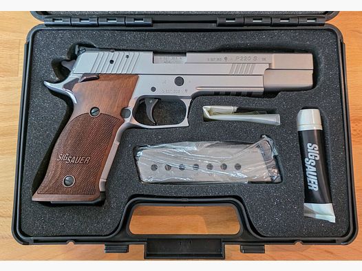 SigSauer P220 X-Six