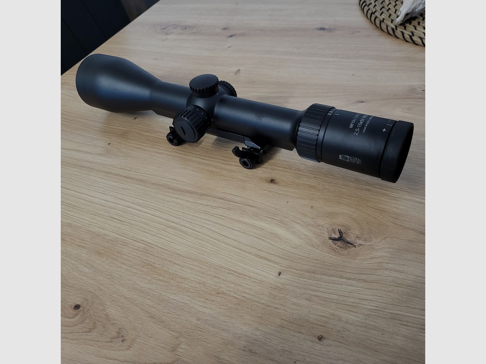 Meoptra luneta celownicza Meostar R2 2,5-15x56 RD/MR