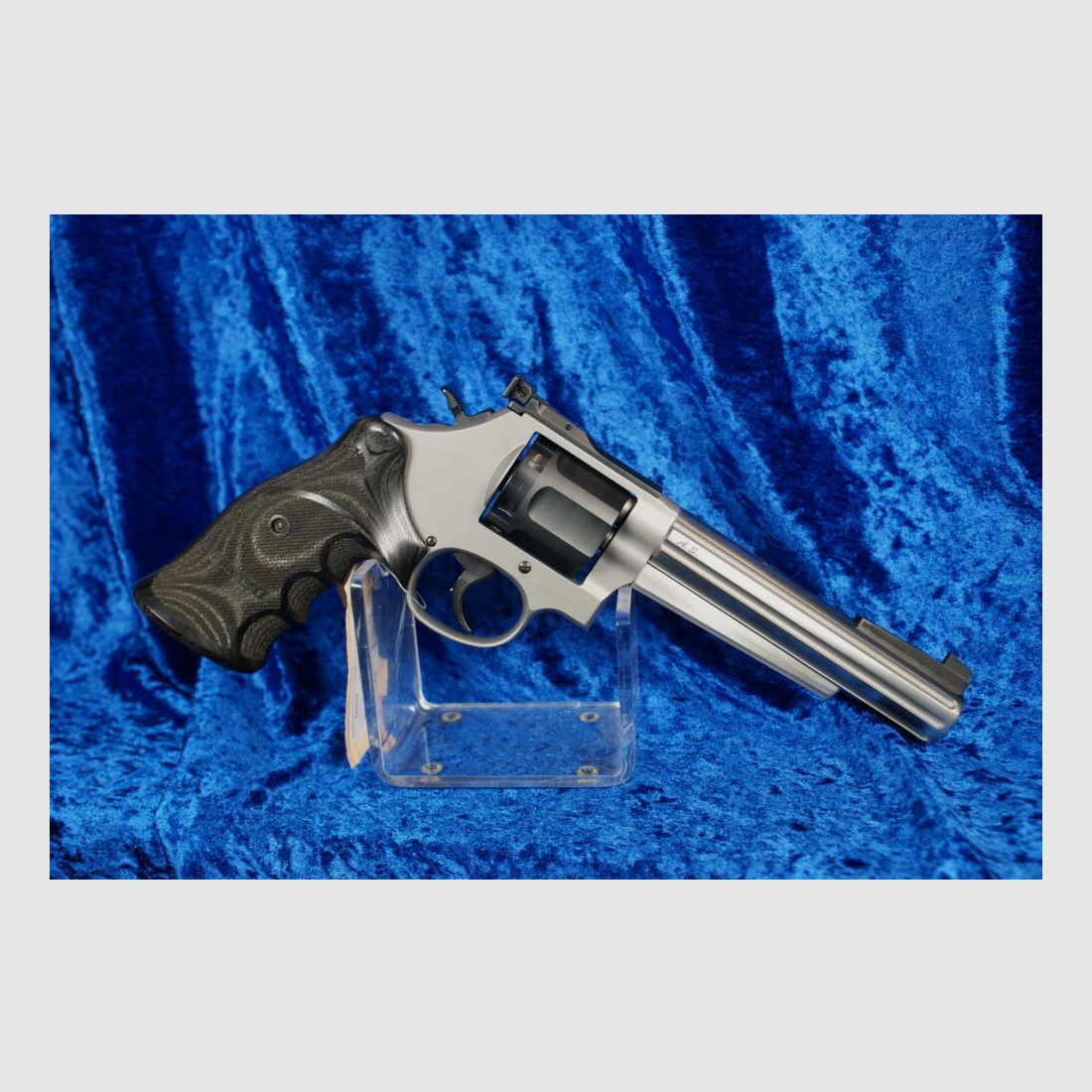 Smith & Wesson 686 Club 30, fluted