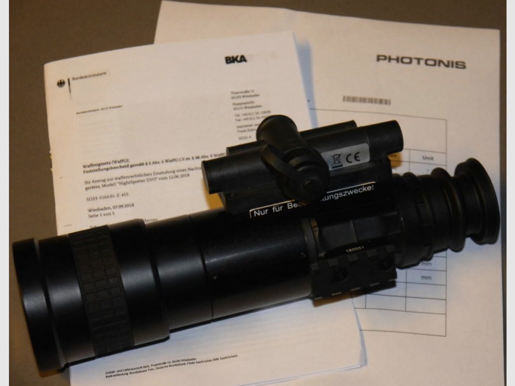 Nightspotter EVO Photonis Generation 2+ schwarz/weiß Röhre