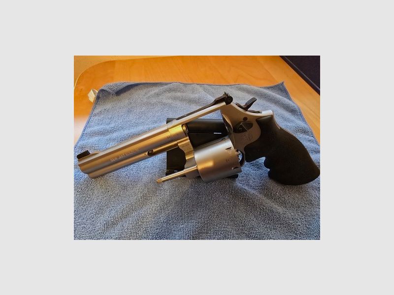 REVOLVER SMITH & WESSON 686 INTERNATIONAL