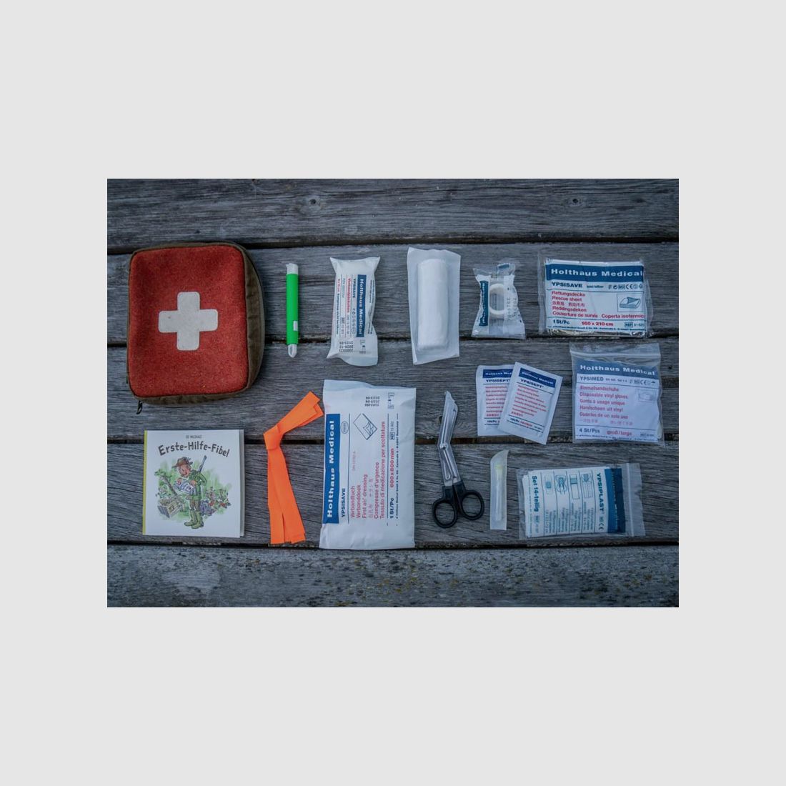 WALDKAUZ First Aid Kit "AIDgenosse"