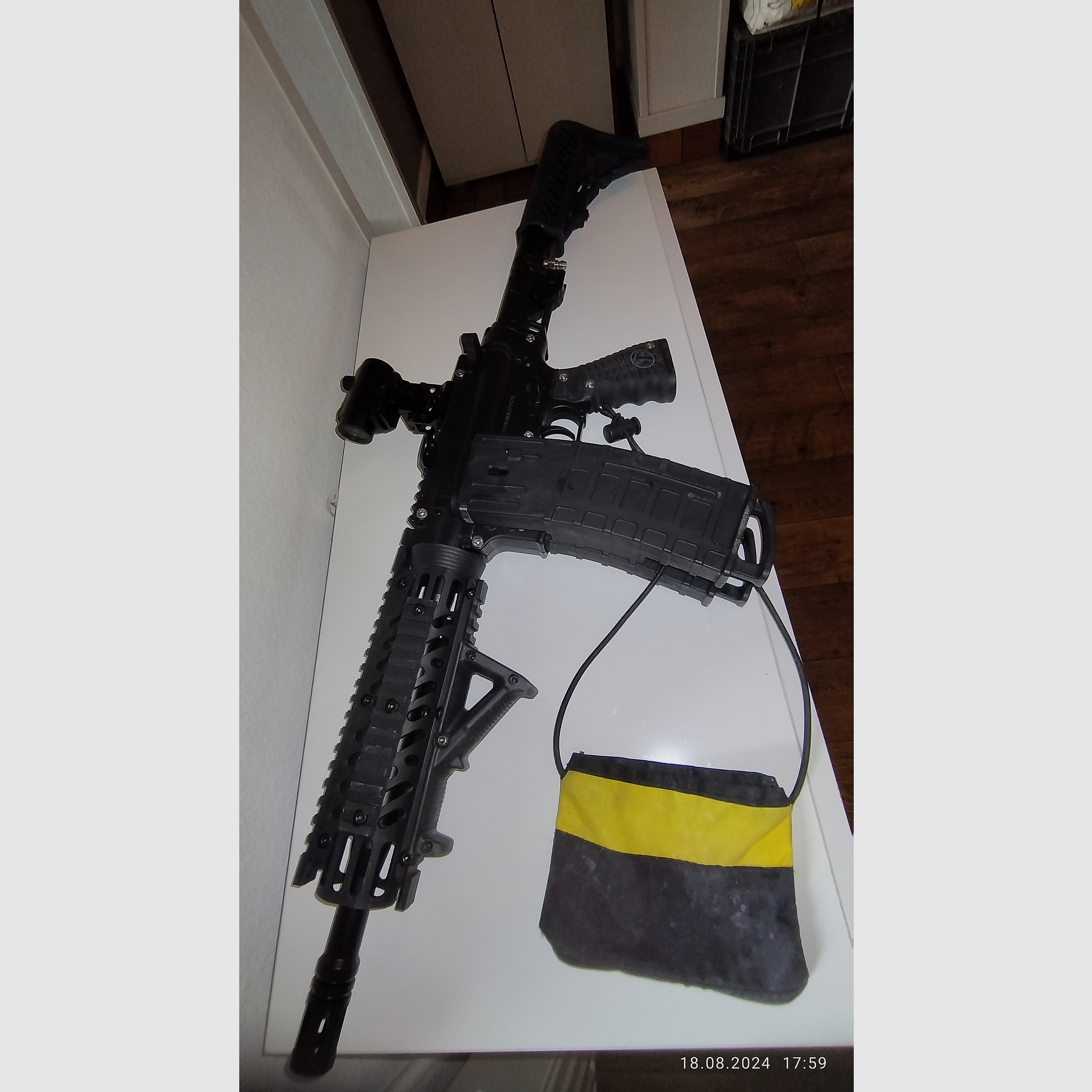 Tippmann TMC Cal.50  Elite mit viel Zubehör 