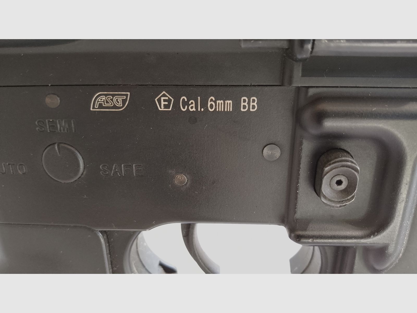 ASG M4 airsoft over 0.5 joules