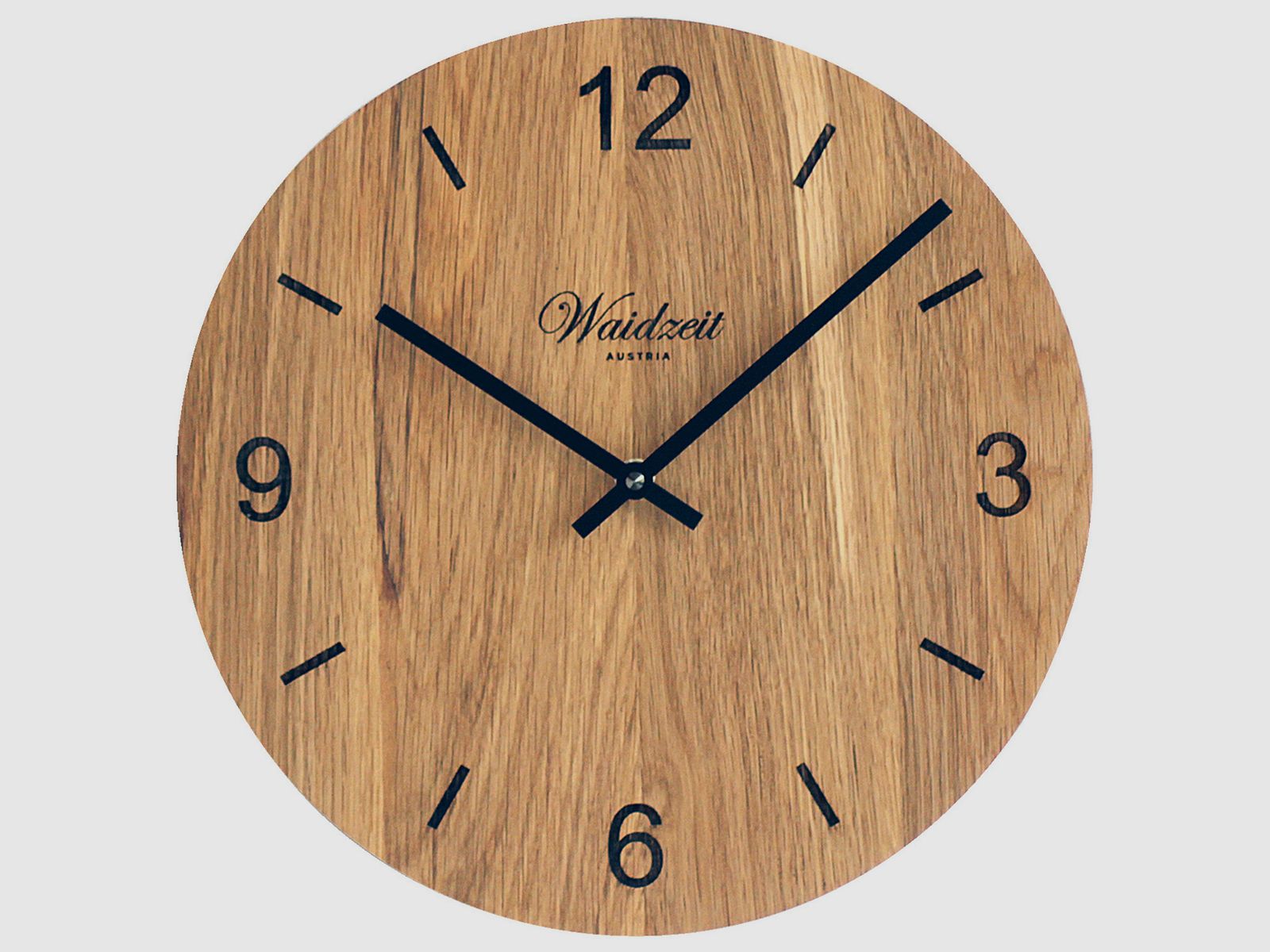 Waidzeit Wanduhr Tempus Eiche