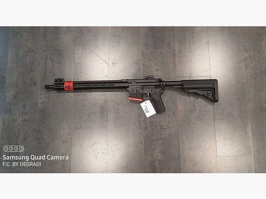 SPRINGFIELD SAINT VICTOR 556 CALIBRO 223 REM
