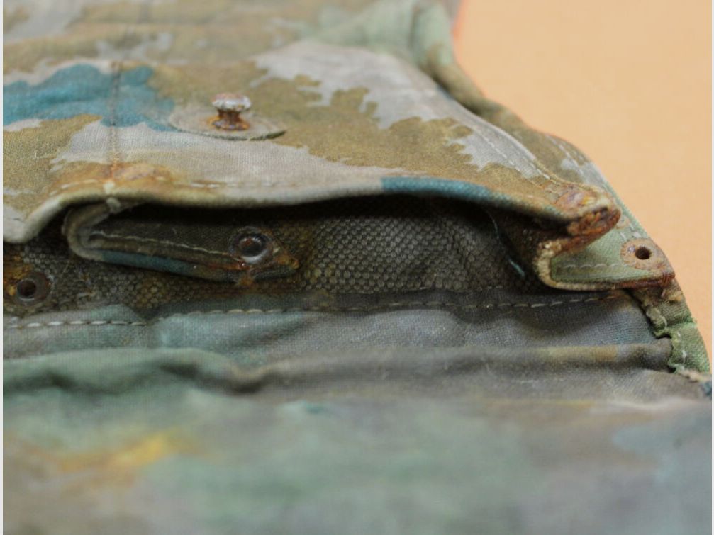 DDR NVA SURPLUS Kalashnikov AKM: Magazine pouch NVA flower camouflage for 3 pieces 30-round magazines DDR MPi K/ AK47