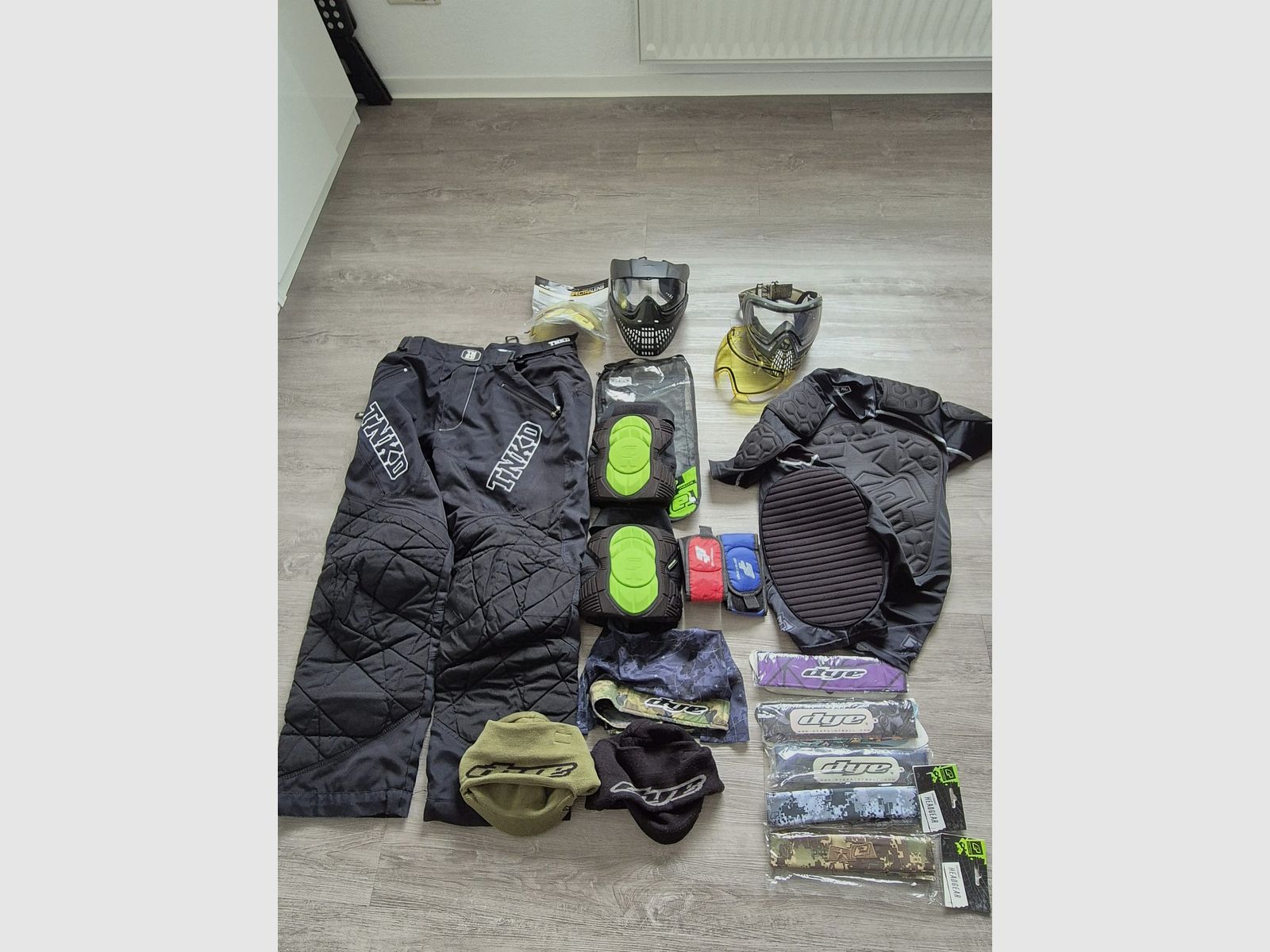 Planet Eclipse Emek MG100 Set con molti accessori - usato, ben curato