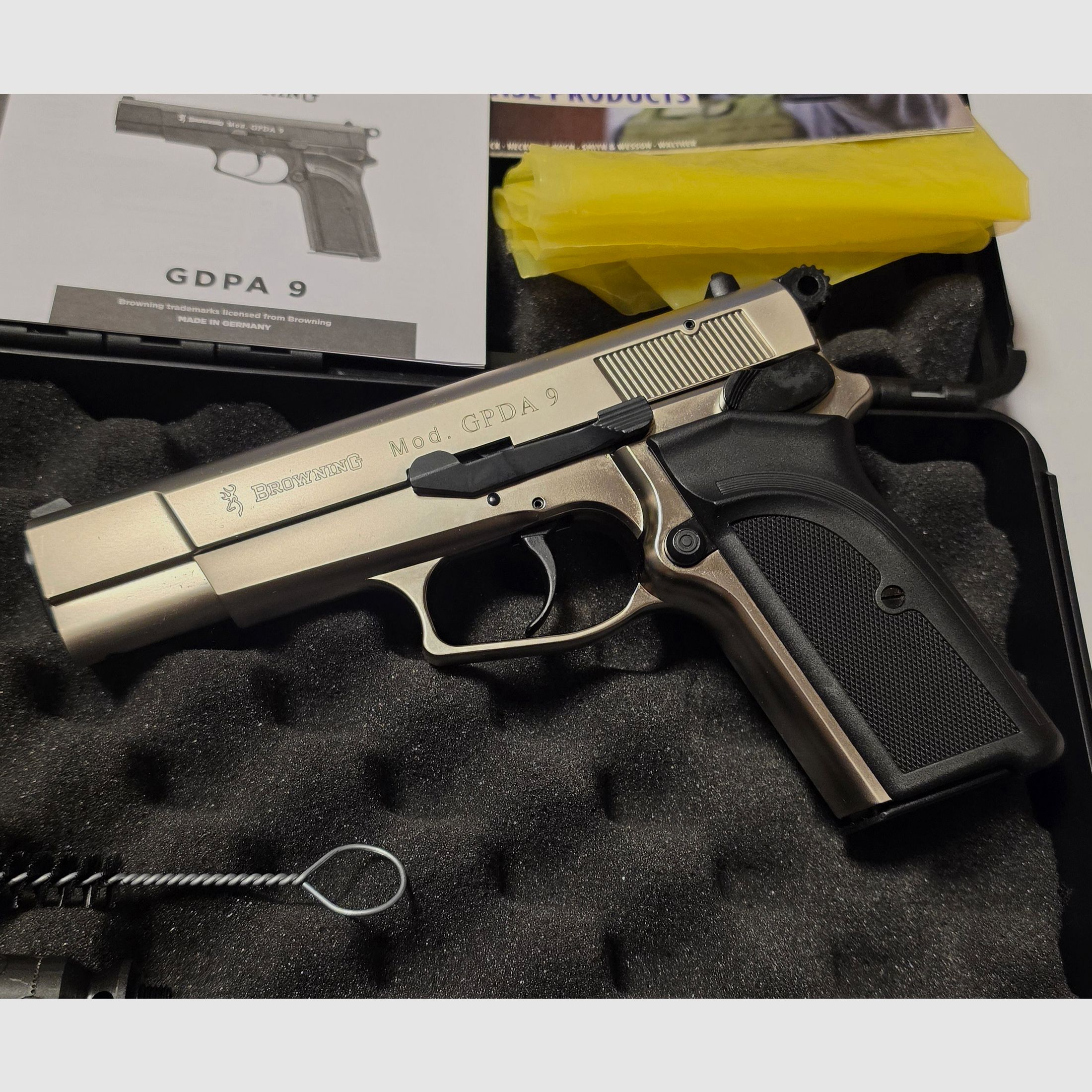 Browning GPDA9 Nickel 9mm PAK blank firing pistol, image 2 of 4