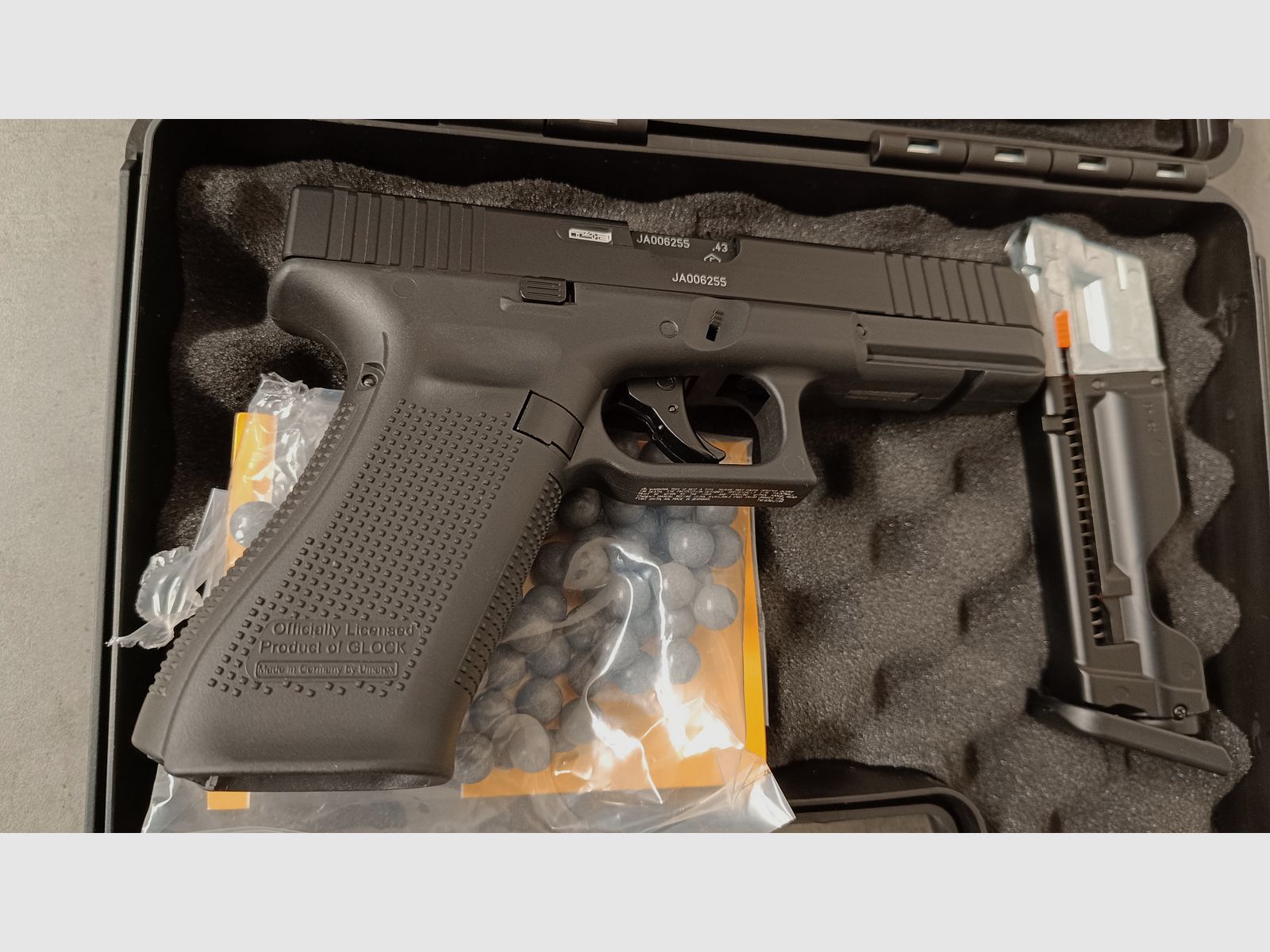 Glock 17 Gen 5. T4E