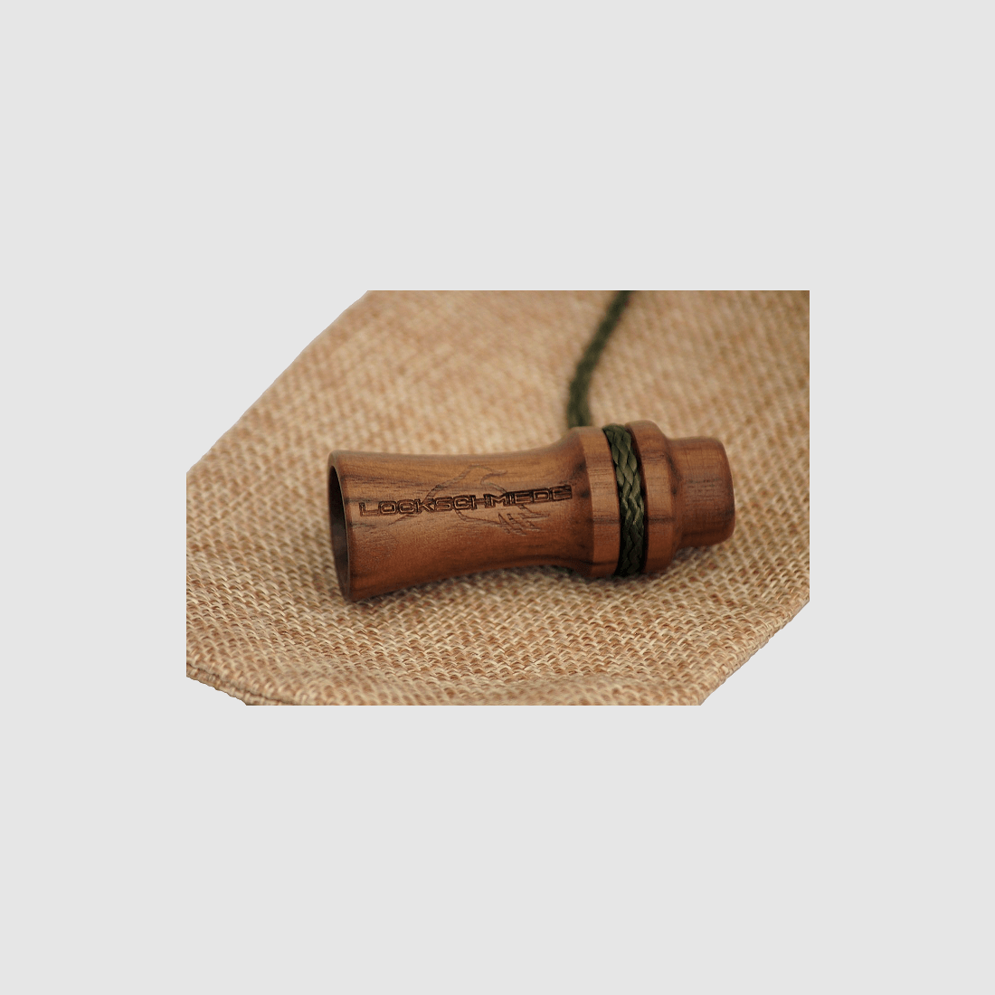Locksmith Fox Magnet Walnut