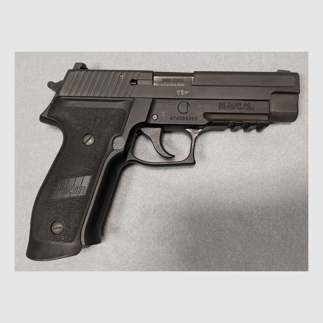 SIG Sauer	 Sig Sauer P226 MK25 Navy 9mm Luger