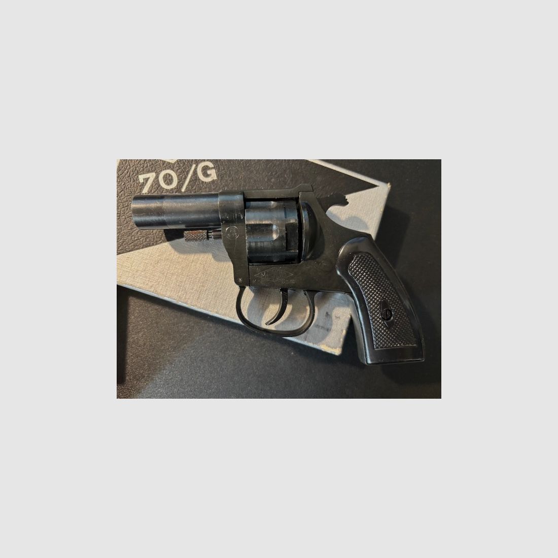 ME Cuno Melcher Schreckschuss- Gasrevolver ME 70/G, 6mm Flobert mit integriertem Abschussbecher