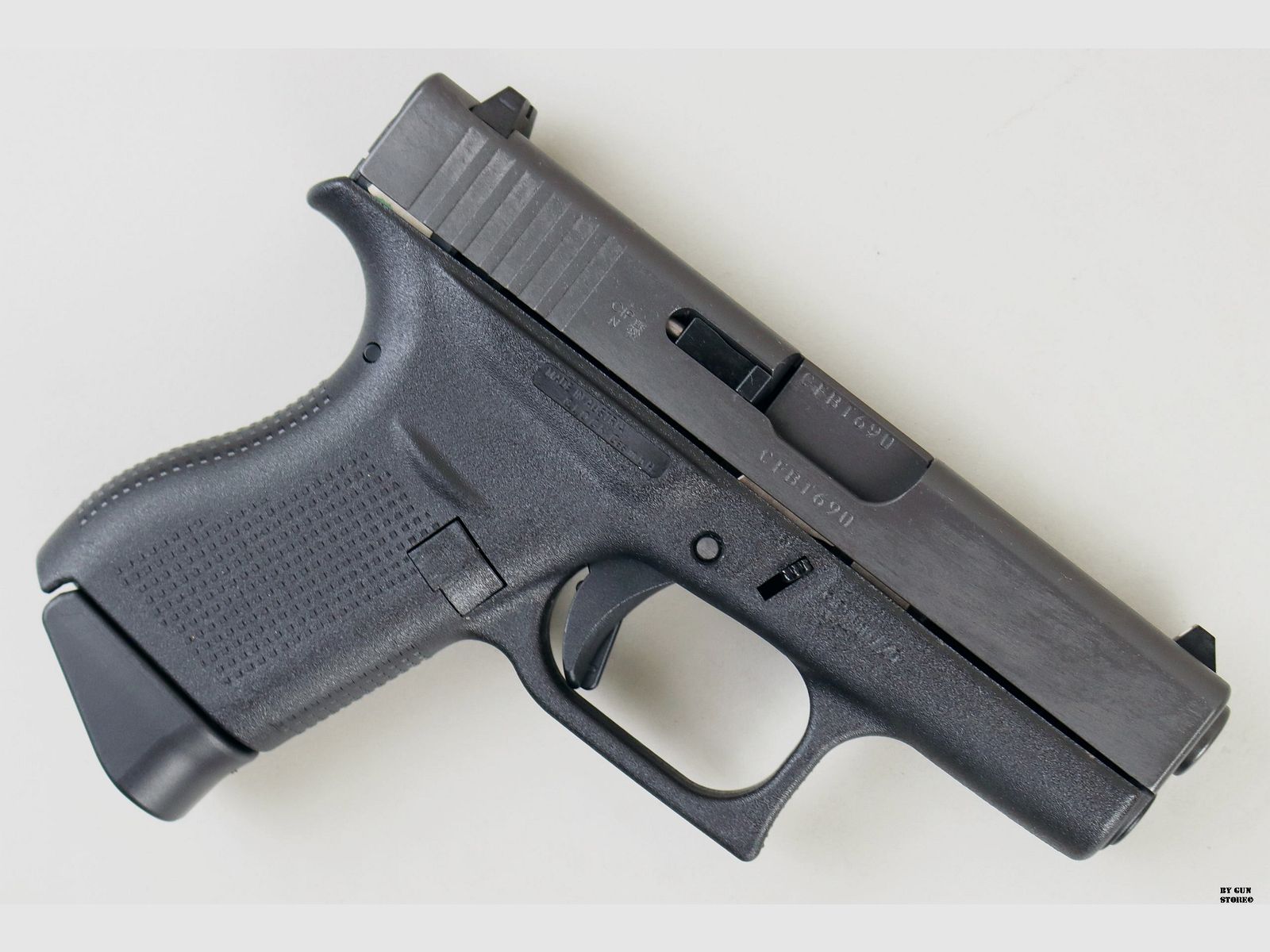 Pistola Glock mod. 42 cal. 9 corto Combo Set matr. CFBT690, immagine 5 di 9