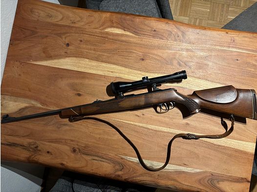 Krico Repetidor 7x64 incl. 2 cargadores con óptica en perfecto estado