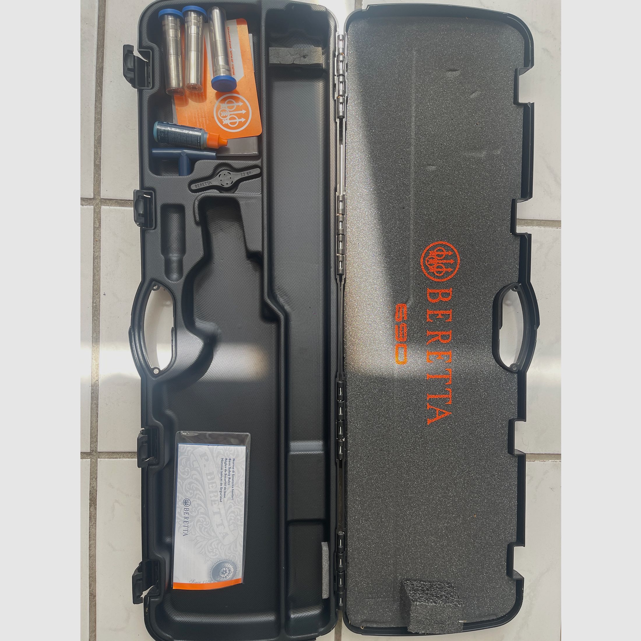 Beretta 690 Competition Black Edition 