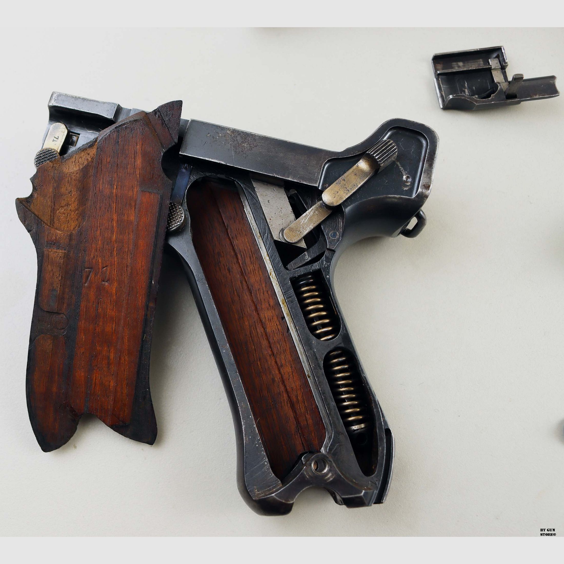 Pistole Mauser mod. Luger P08 S/42 G Kal. 9×19 Matr. 4071, Bild 14 von 19