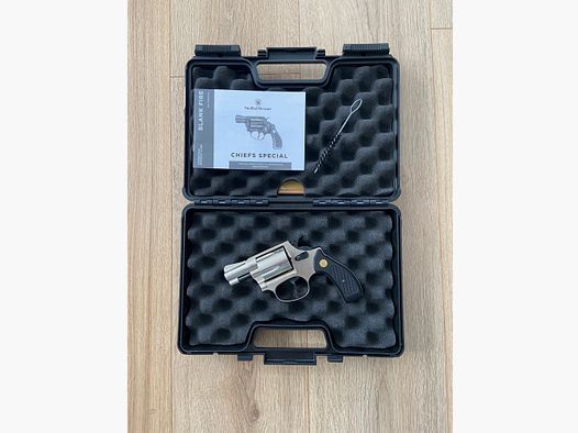 Smith&Wesson M36 / Chiefs Special Revolver R.K. Schreckschuss Umarex Vernickelt