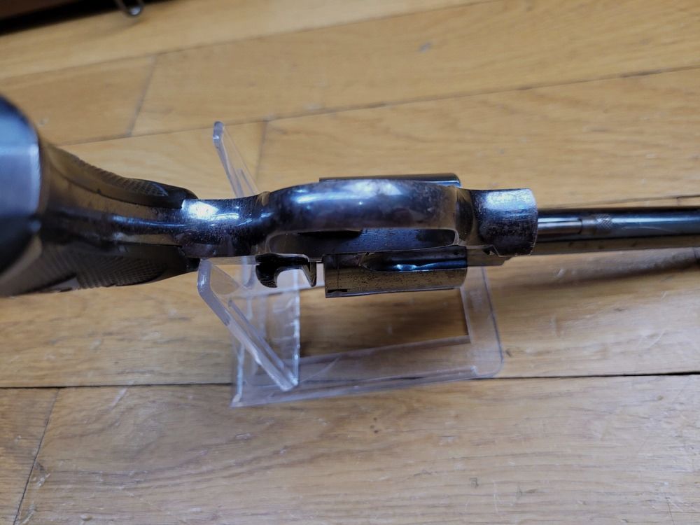 Sehr schöner und seltener Revolver Cordero – Kal. 8 mm92 – Kopie des Colt Police Positive 1907 – Seltene Herstellung Garate y Anitua aus der Vorkriegszeit – Exzellente Mechanik, schöne Brünierung und nahezu perfekte Griffschalen – Lauf von 128 mm und spiegelglatte Kammern – TBE++, Bild 8 von 18