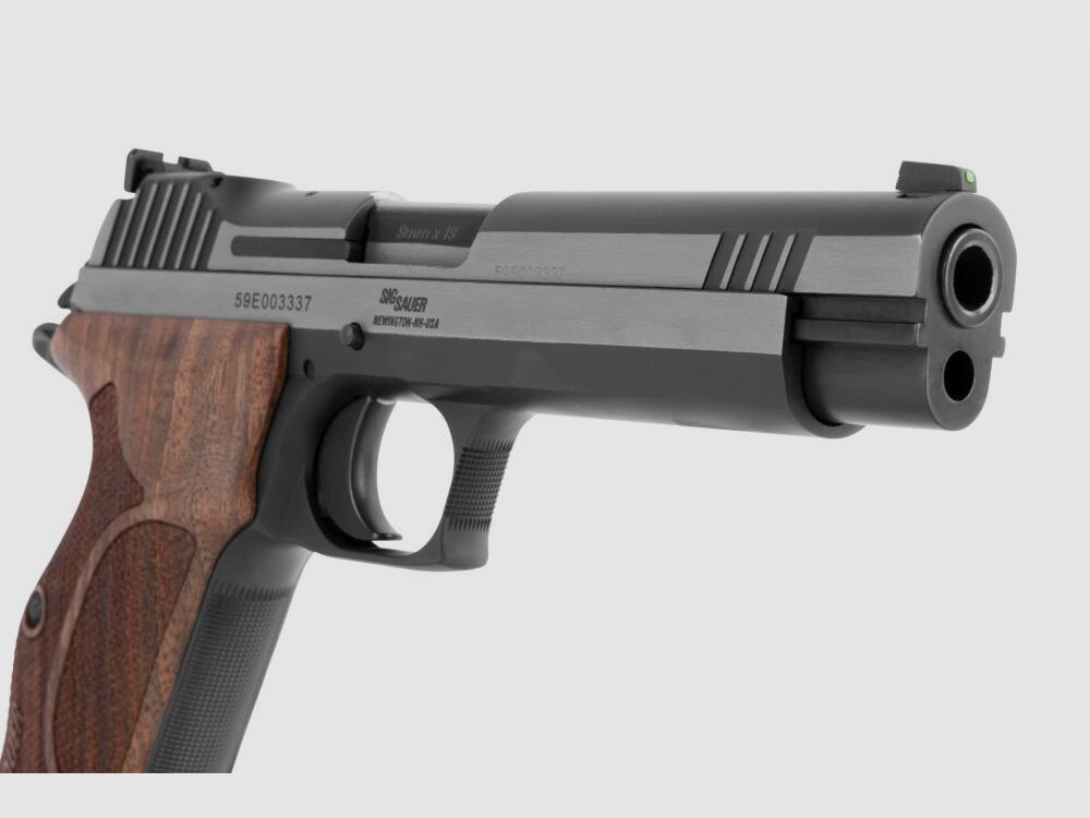 Sig Sauer P210 Silver Spirit