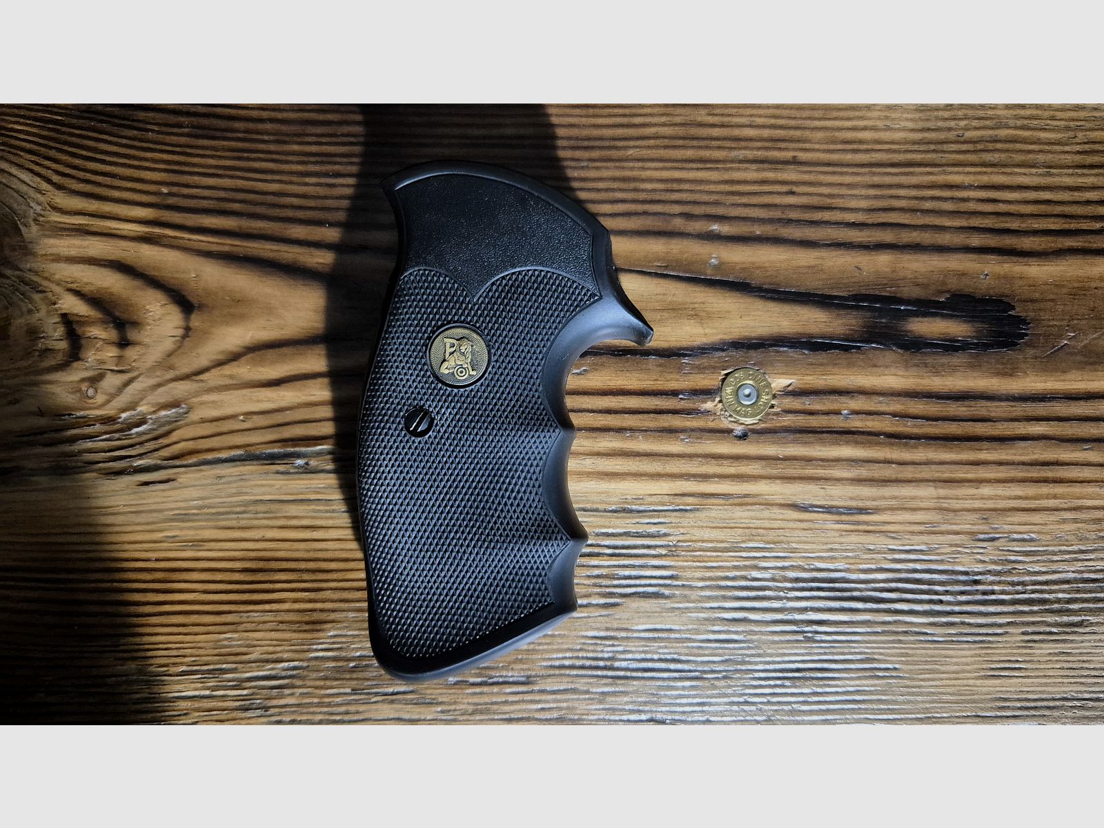 Revolver Smith Wesson mod  686 Griff Griffschalen