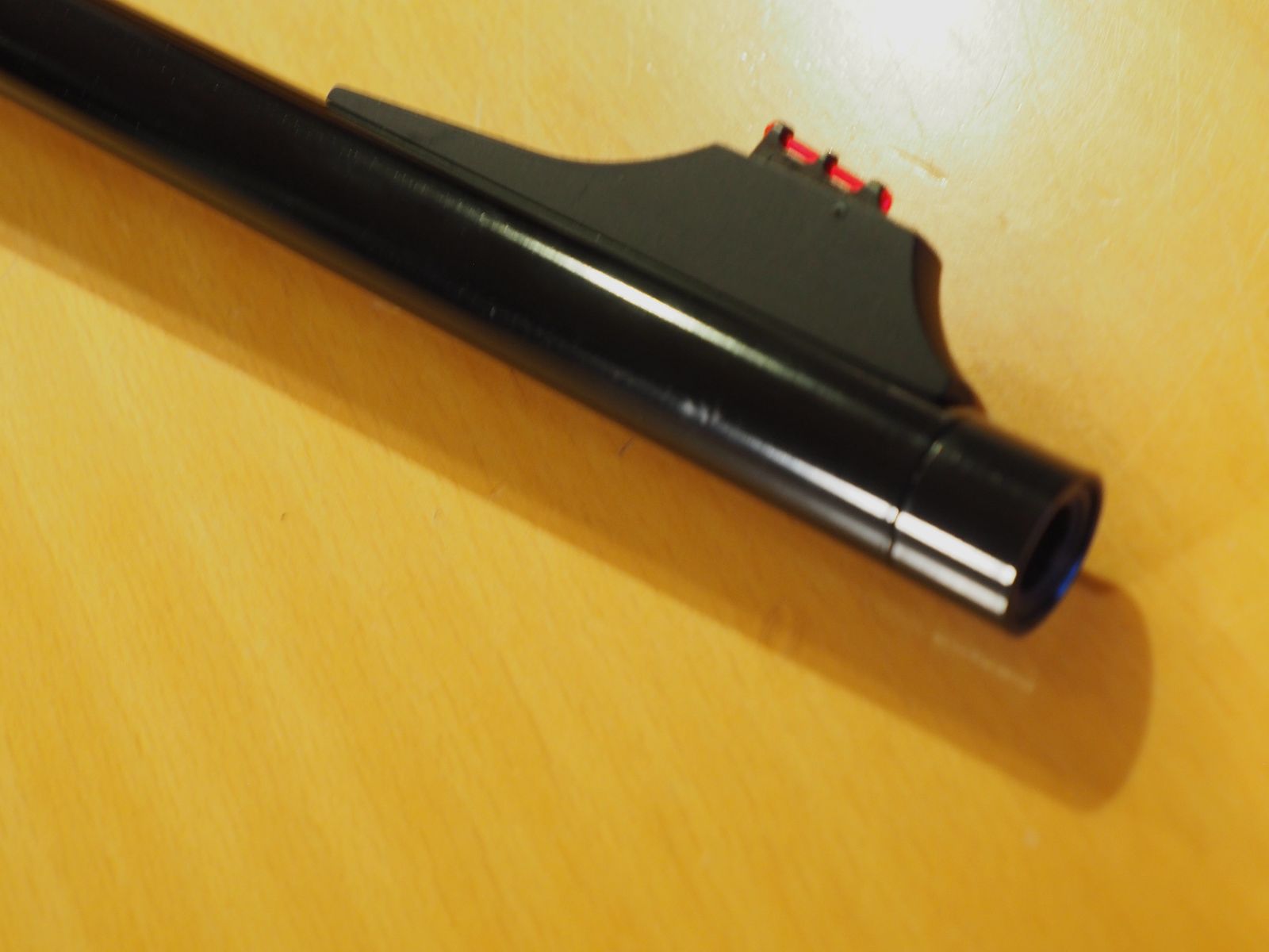 Haenel Jäger 10 Kaliber 9,3 x 62, mit Zielfernrohr 2,5-10x56 Svarowski Habicht